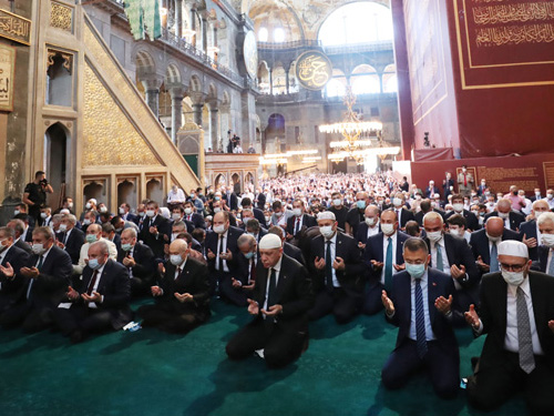 “Ayasofya-i Kebir Cami-i Şerifi; Cumhurbaşkanı Erdoğan ve devlet erkanının katılımı ile 86 yıl sonra ibadete açıldı!”