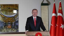 Recep Tayyip Erdoğan: “İnsanlığın ortak mirası olan #Ayasofya, yeni statüsüyle herkesi kucaklamaya çok daha samimi, çok daha özgün şekilde devam edecektir.”