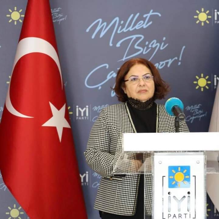 İYİ Parti Genel Başkan Yardımcısı Avukat Ünzile Yüksel: “Gazi Mustafa Kemal Atatürk; egemenliğin millete verildiği tarih olan 23 Nisan’ı, devletimizin ve milletimizin geleceği olan çocuklarımıza, bayram olarak armağan etmiştir. Biz de size gurur duyacağınız bir Türkiye bırakacağız!”