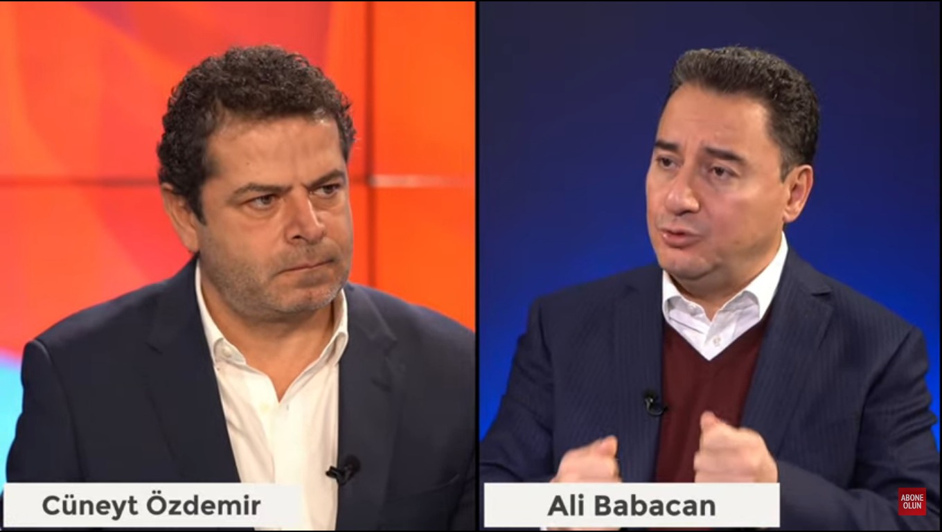 Ali Babacan, Cüneyt Özdemir’in Youtube kanalında konuştu: “DEVA Partisi’nin kitabında ‘rövanş’ kelimesi yok, ‘devri sabık’ ifadesi yok. Ne var? Hukuk var!”