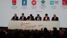 Altı (6) Genel Başkan, Yarının Türkiye’si için Güçlendirilmiş Parlamenter Sistem Mutabakat Metni’ne İmza Attı!