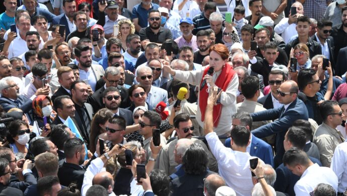 İYİ Parti Genel Başkanı Meral Akşener, Nevşehir de konuştu: “Bu harami düzeni, el ele verip, sandıkta, helal oylarınızla ve demokrasiyle birlikte yıkacağız!”