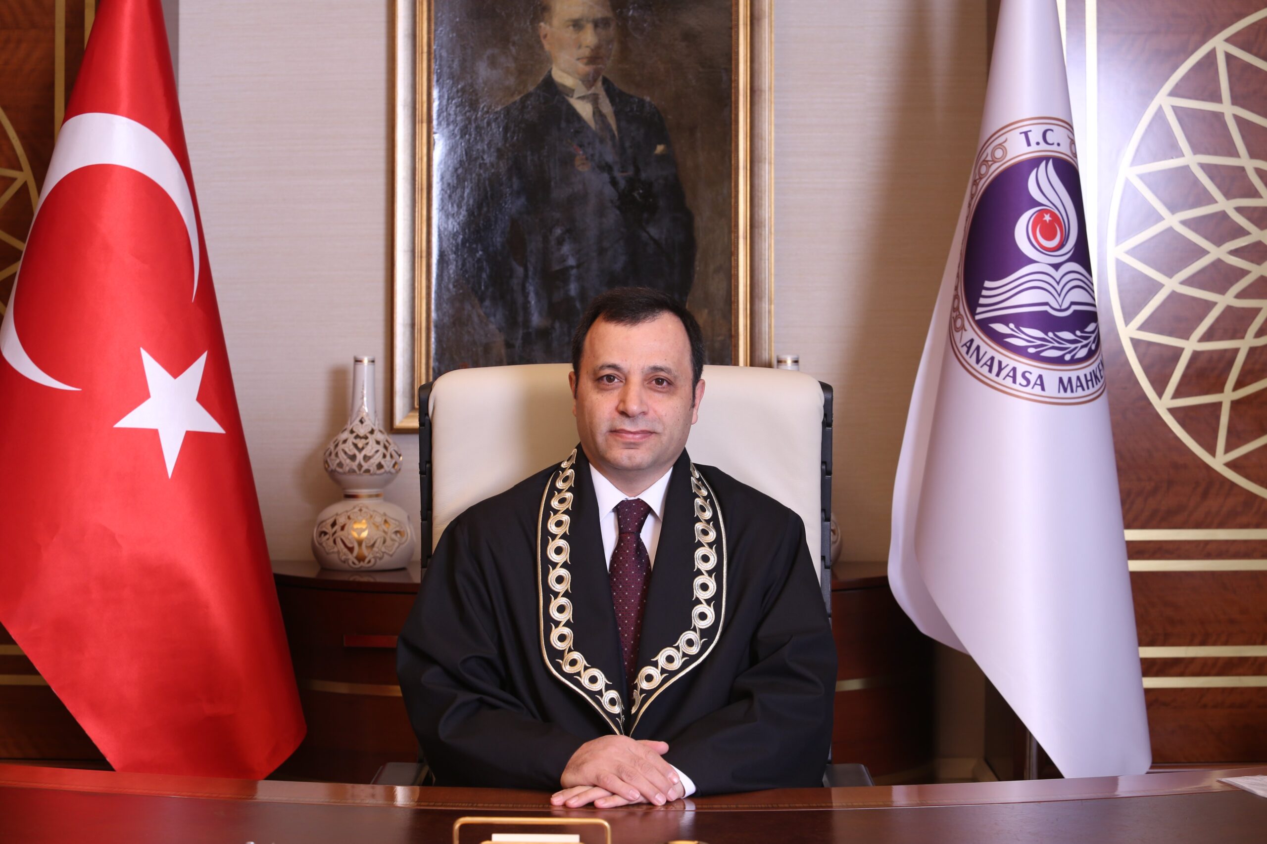 Anayasa Mahkemesi Başkanlığına Zühtü Arslan Seçildi!